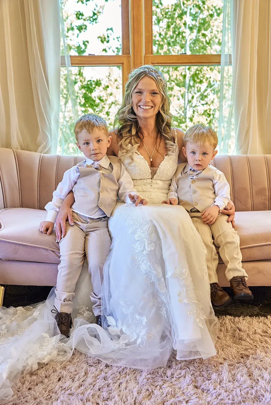 Bride kids sofa portrait — Jess & Bryce's wedding at The Manor at Fire Tower Hill, Lewiston