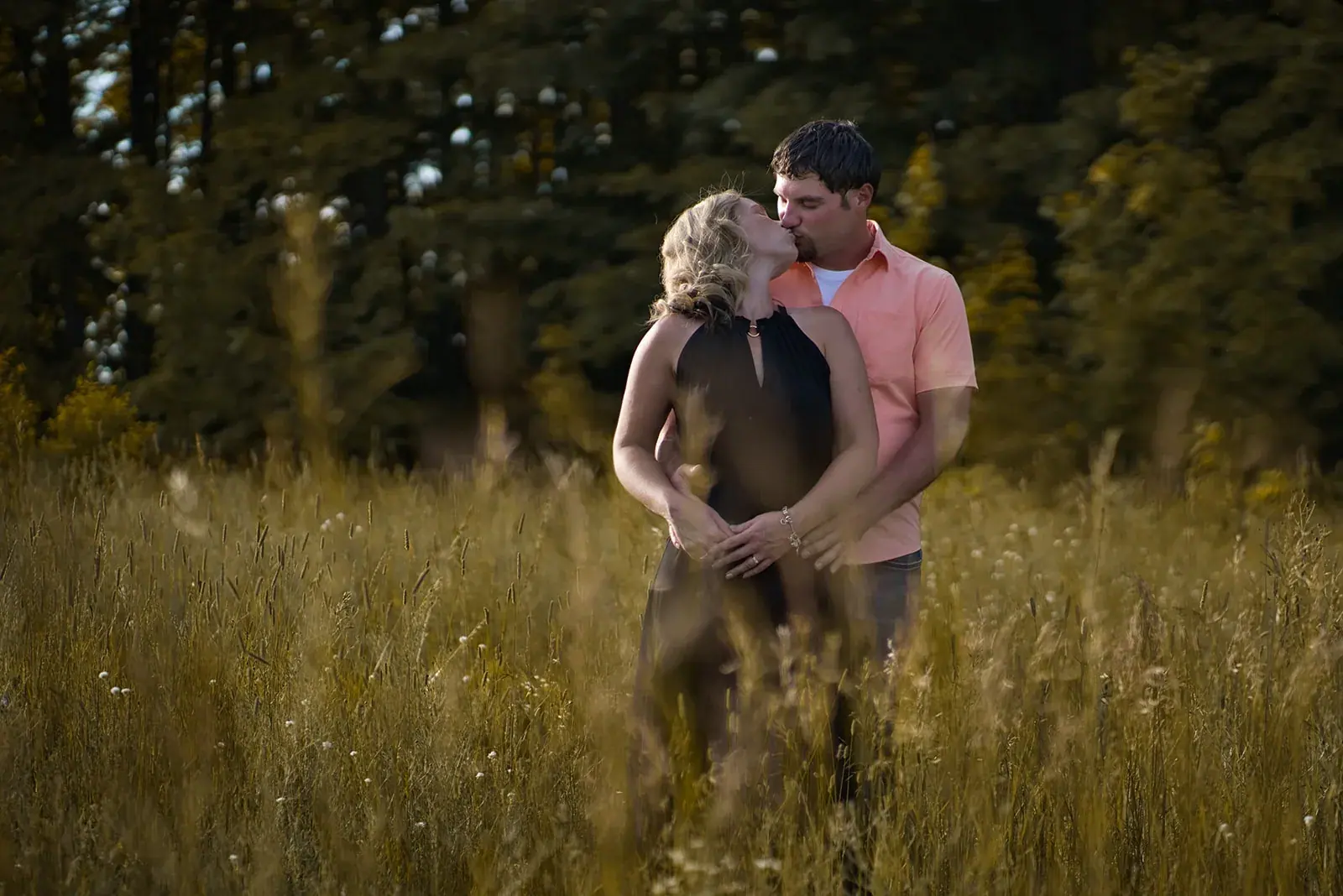 Couple meadow — Jess & Bryce's engagement session